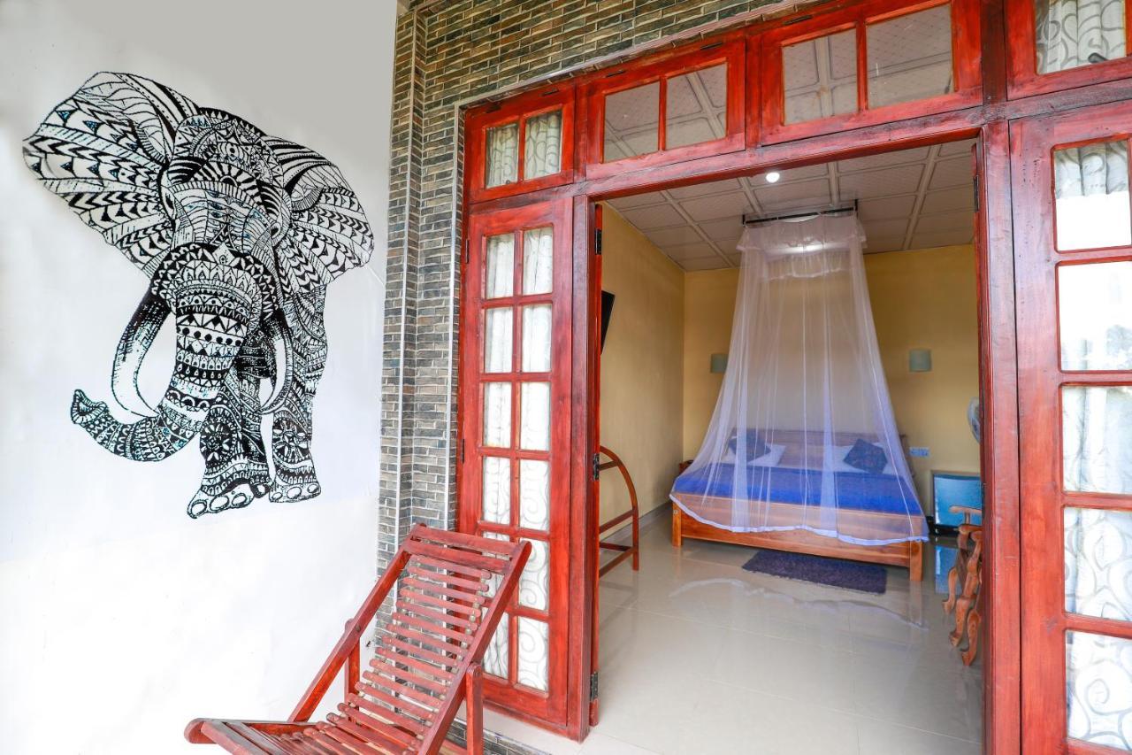 Bed and Breakfast Zircon Ella Esterno foto