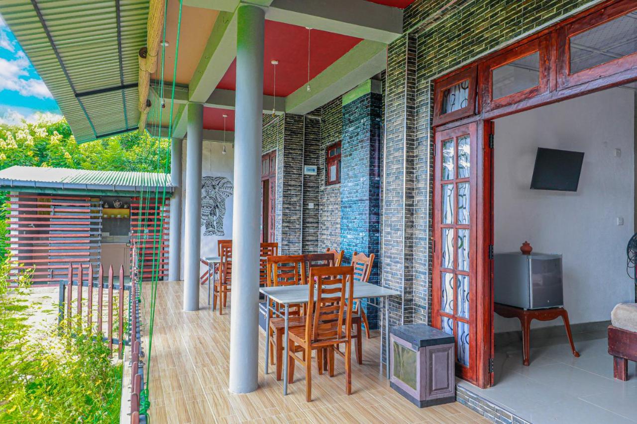 Bed and Breakfast Zircon Ella Esterno foto